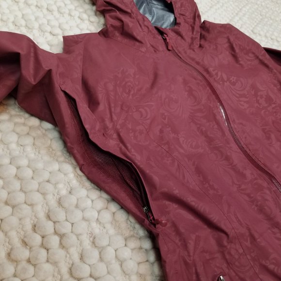 Athleta Drizzle Rain Shell Jacket Cherrywood Red Wallflower Sz Medium - Picture 8 of 12
